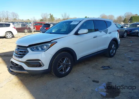 2017 Hyundai Santa Fe Sport 2.4L z USA, uszkodzony, nr VIN 5NMZT3LB5HH027476